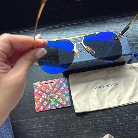 Louis Vuitton Ash 1.1 Millionaires Pilot Z1261W Gold Rimless Aviators - Picture 9 of 13